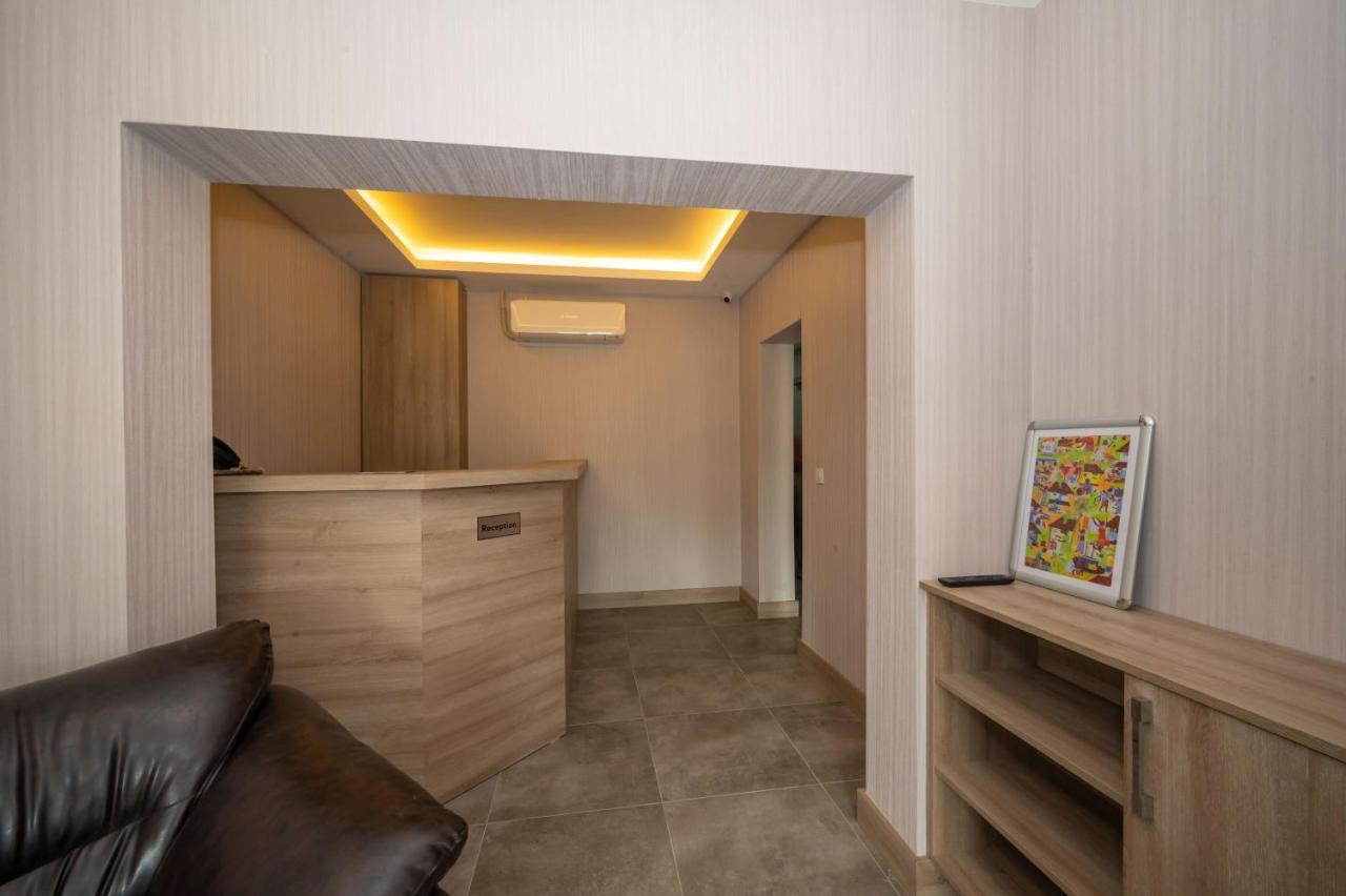 Okda Hotel Istanbul Bagian luar foto