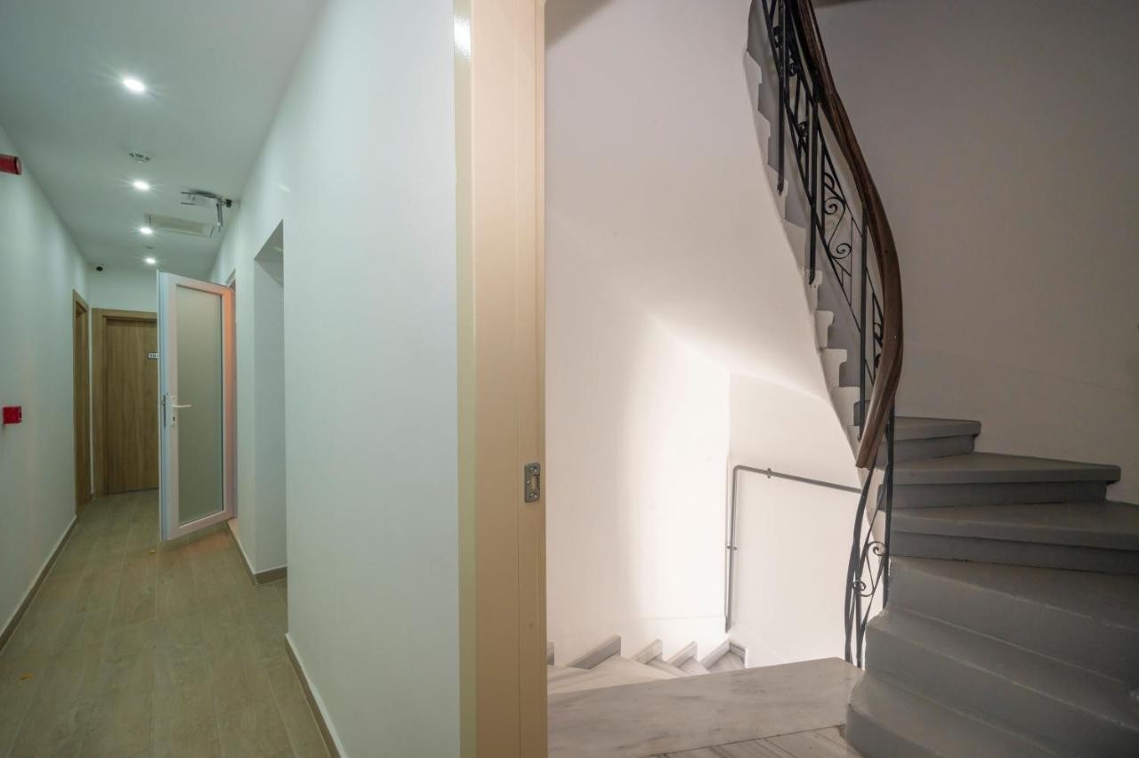 Okda Hotel Istanbul Bagian luar foto